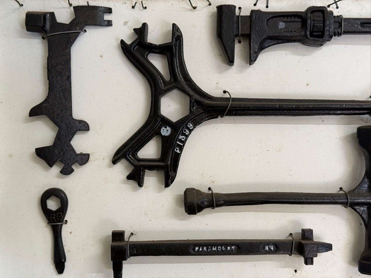 collection-of-cast-iron-wrenches-image-2