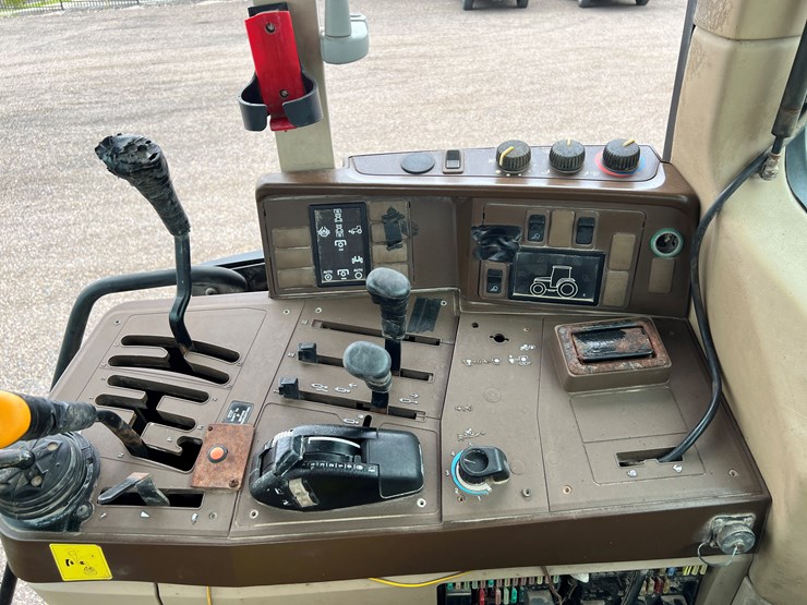 2001-john-deere-6310-image-5
