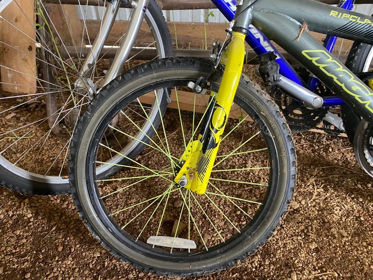 #3595-•-(2)-bicycles-image-3