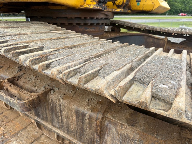 komatsu-pc360-lc-10-image-18