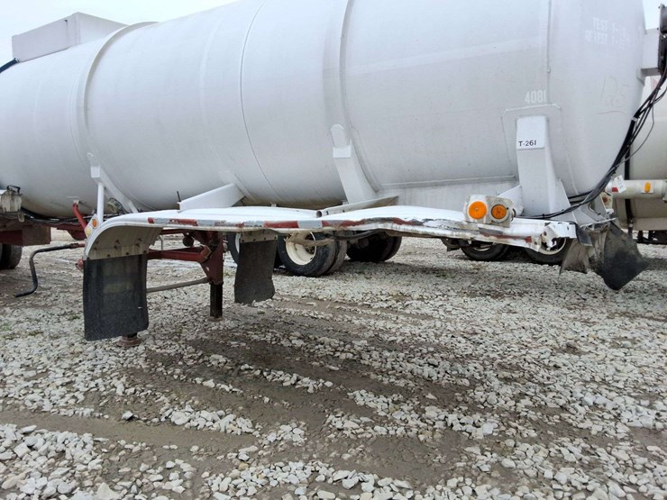 1987-trailmaster-tanker-image-8