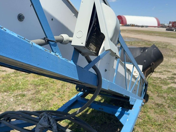 20"-x-30ft-paddle-chain-conveyor,-used-to-load-corn,-with-electric-motor,-single-phase-hookup-image-12