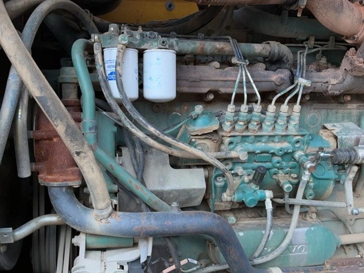 1995-volvo-l120-image-9