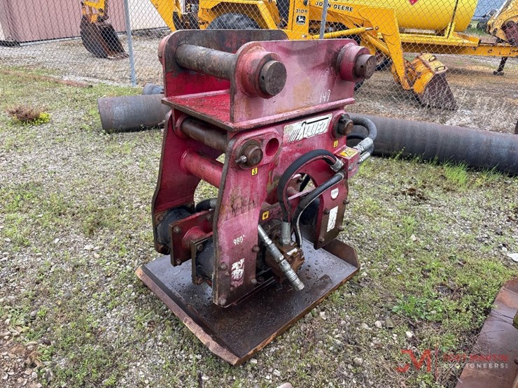 allied-hydraulic-plate-tamp-image-2