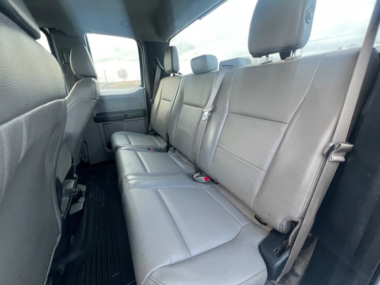 2017-ford-f250-xl-image-14