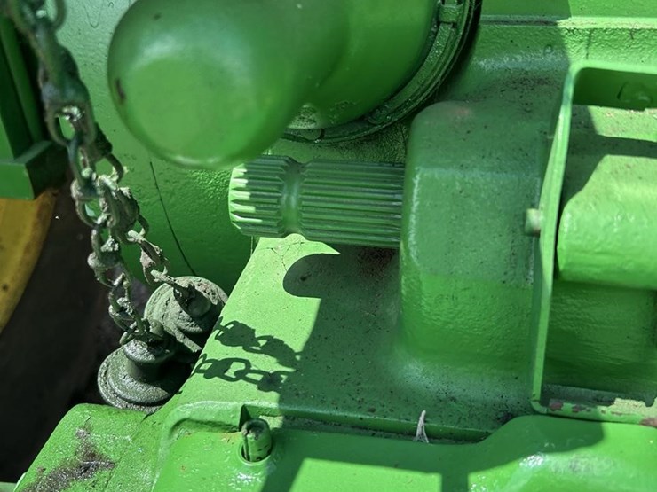 john-deere-4320-image-24
