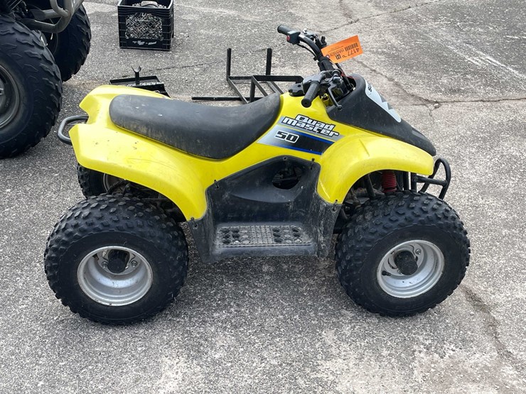 #4177-•-50-cc-four-wheeler-image-2
