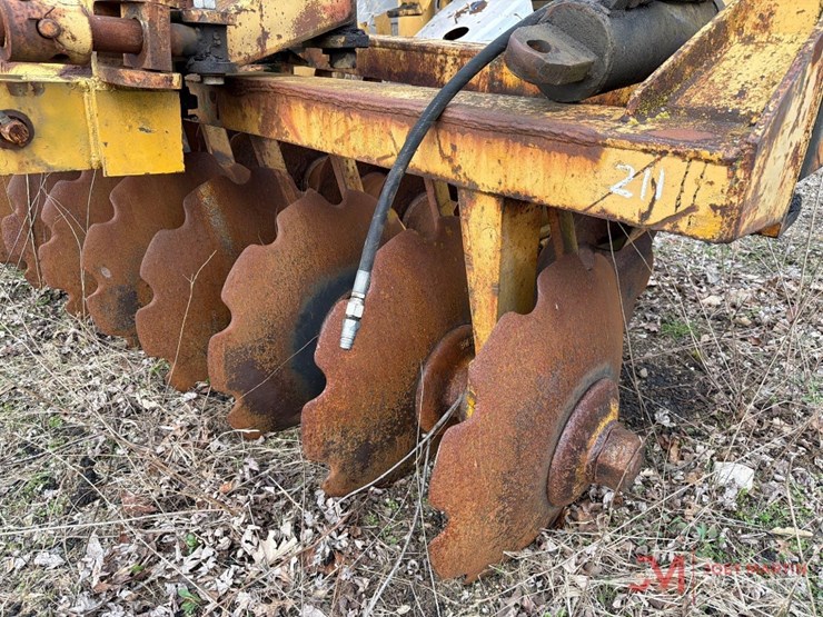 rome-16-disk-folding-harrow-image-9