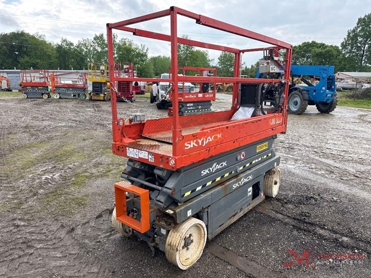2016-skyjack-sjiii3220-image-2