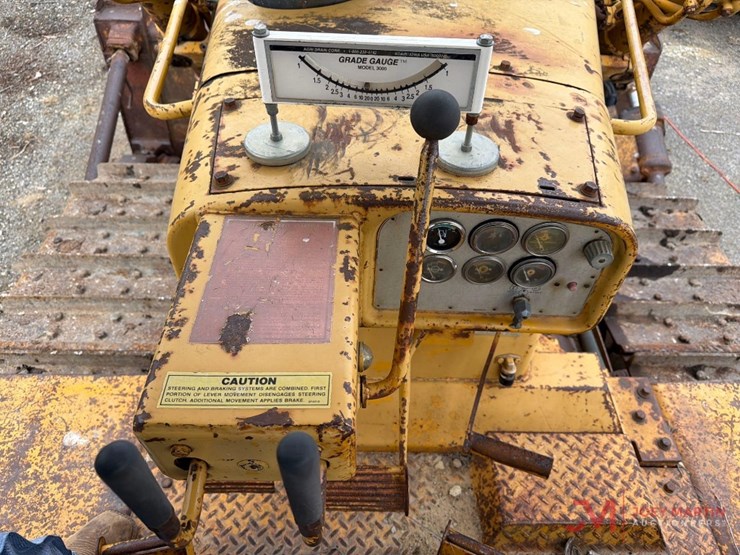 caterpillar-d7g-image-17