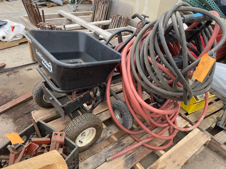 #6031-•-hoses,-hose-rail,-and-salt-dogg-spreader-image-2