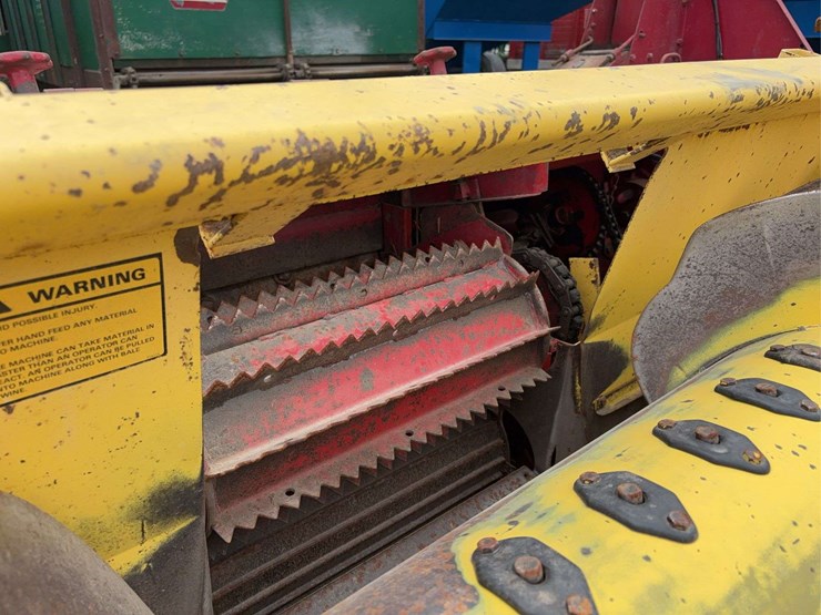 new-holland-892-image-16