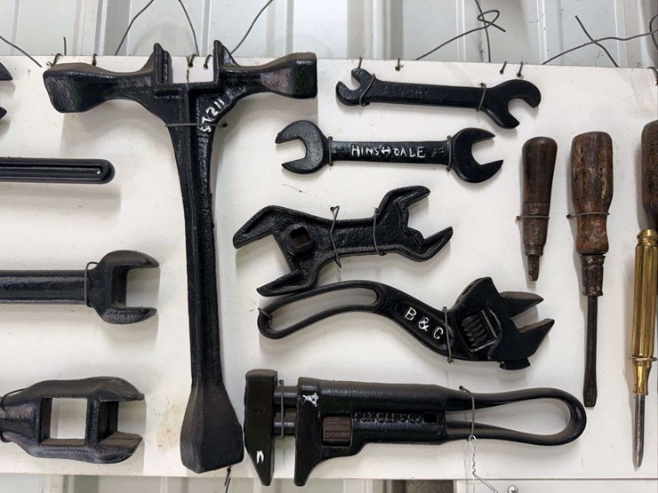assorted-cast-iron-tools-and-wrenches-image-5