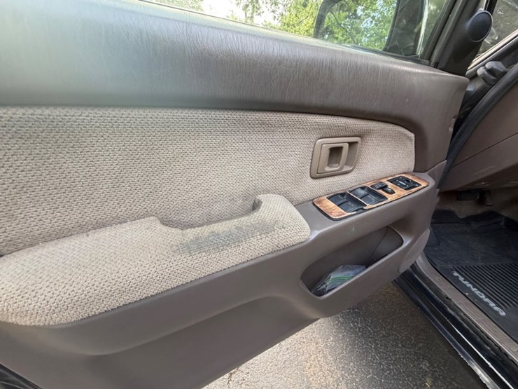 1999-toyota-4-runner-image-9