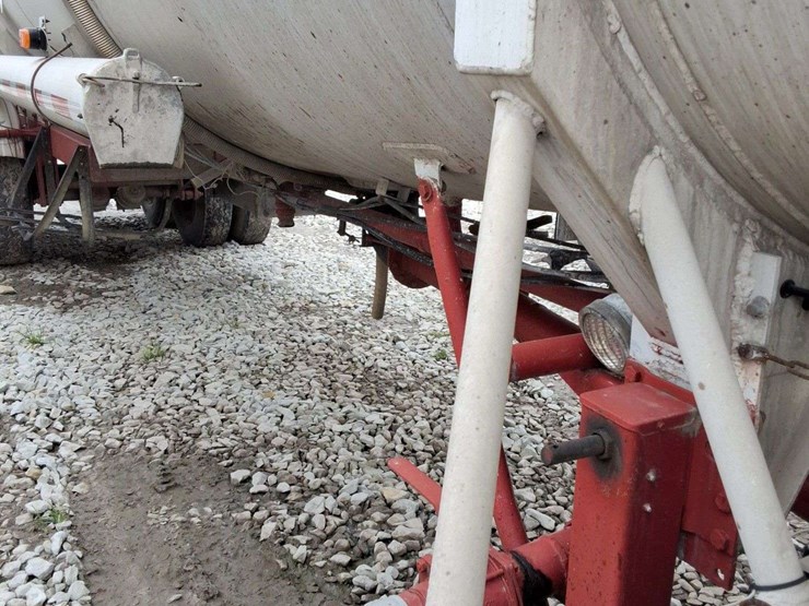 1986-trailmaster-tanker-image-4