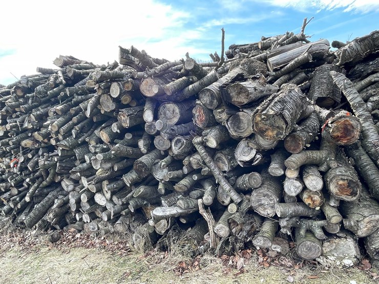 #5527-•-door-county-cherry-wood-image-4