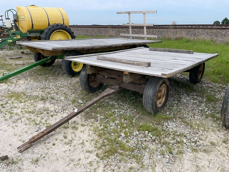 hay-rack-wagon,-jd-running-gear-with-oak-bed-image-2