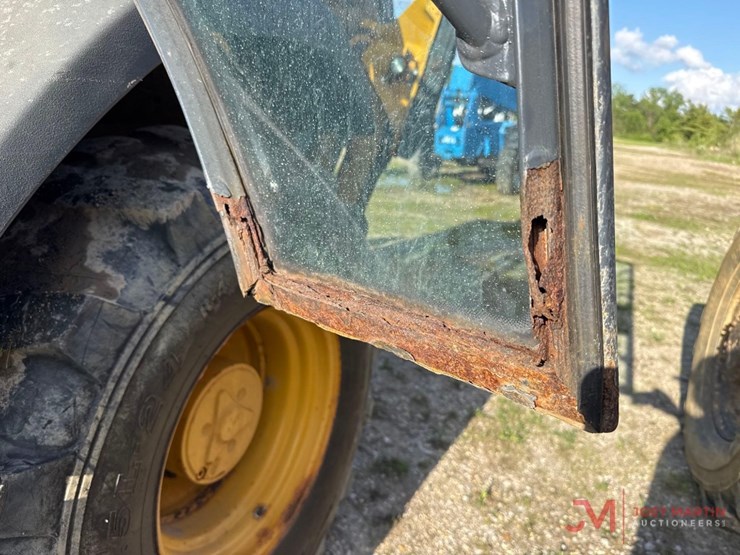 2013-deere-310k-ep-image-37