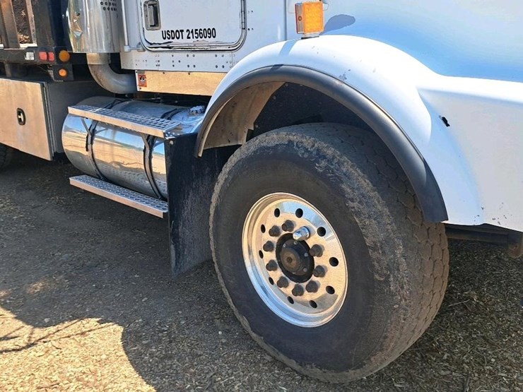 1997-kenworth-t800-image-34