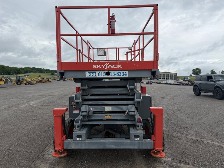 skyjack-sj8841rt-image-3