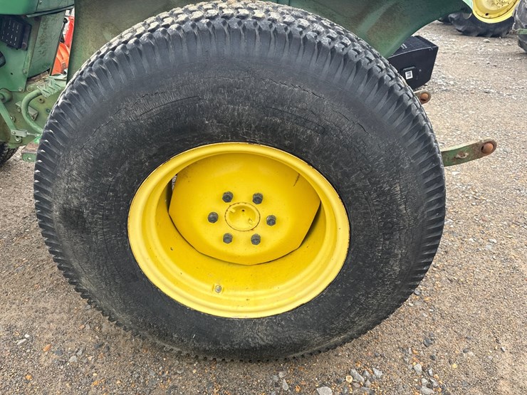 john-deere-850-image-5