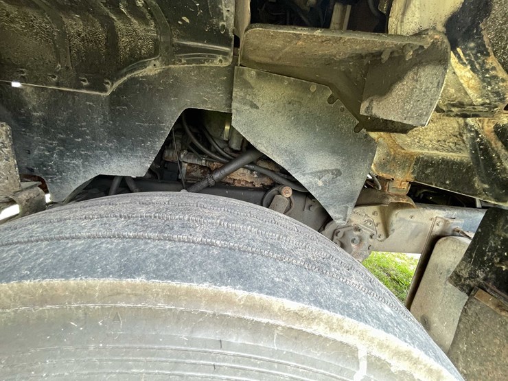 ford-l7000-image-30