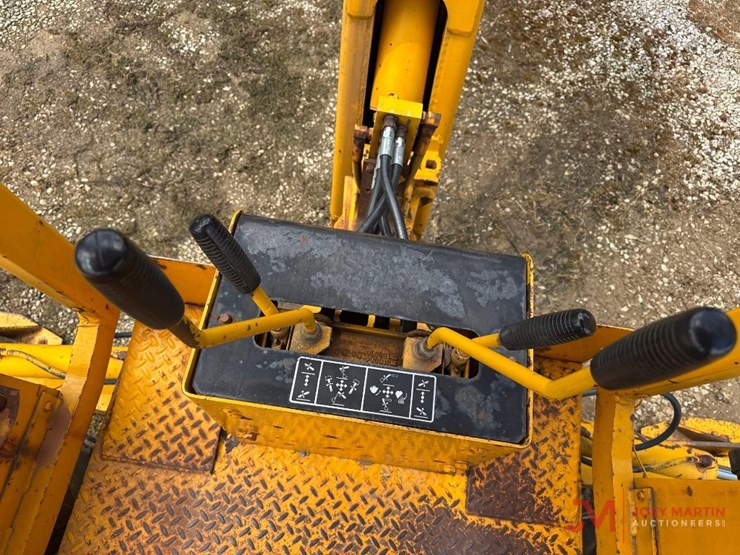 deere-310b-image-28