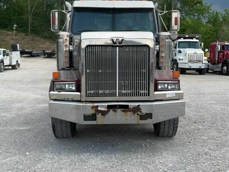 2007-caterpillar-c15-image-3