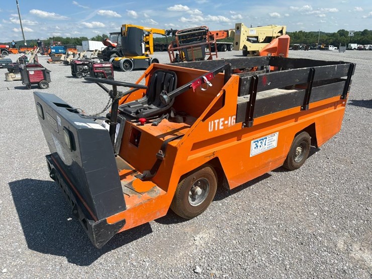 #12-•-2015-motrec-e480-industrial-utility-vehicle-image-1
