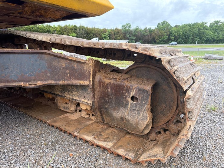 komatsu-pc360-lc-10-image-10