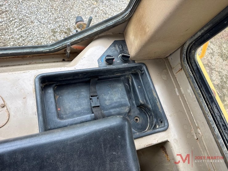 1996-deere-850c-image-26