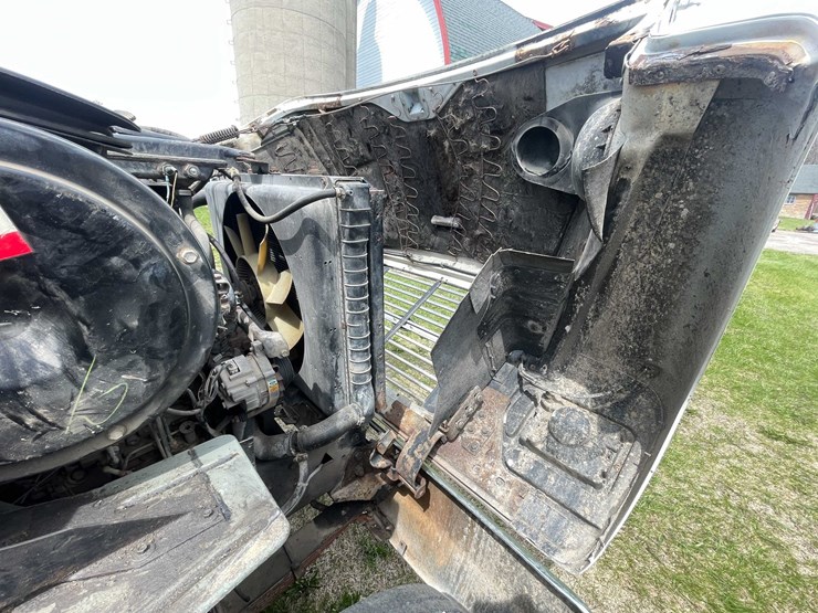 ford-l7000-image-70