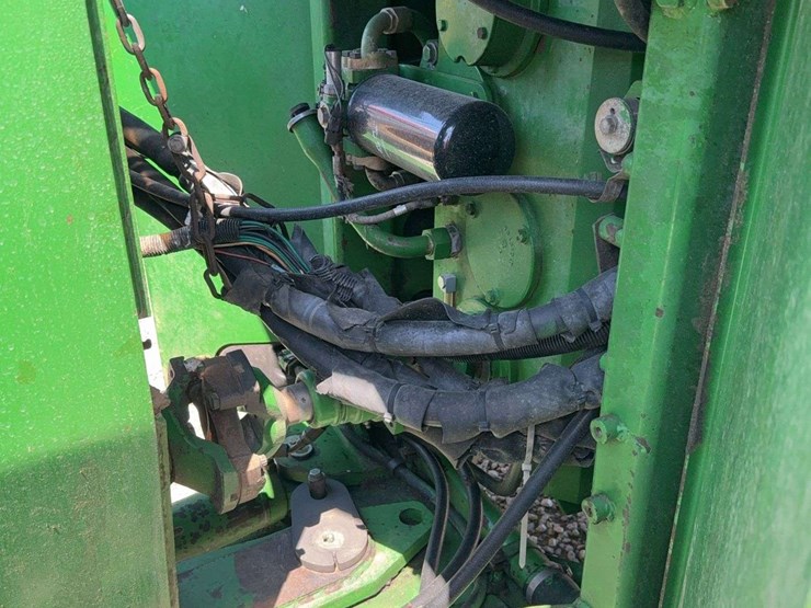 john-deere-8760-image-12