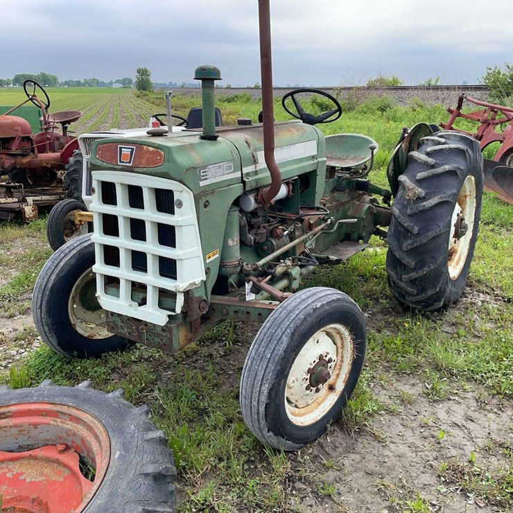 OLIVER 550