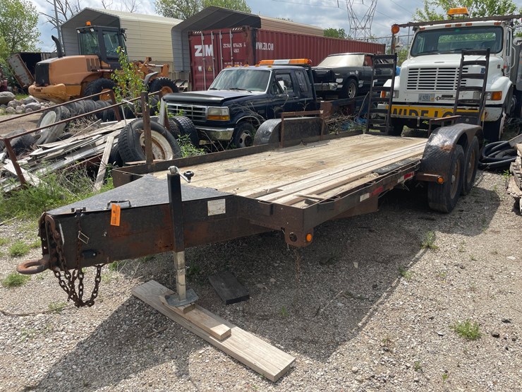 #6003-•-2006-may-tandem-axle-equipment-trailer-(has-wi-title)-image-1
