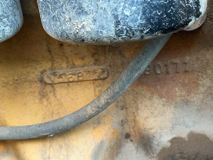 1990-john-deere-640d-image-15