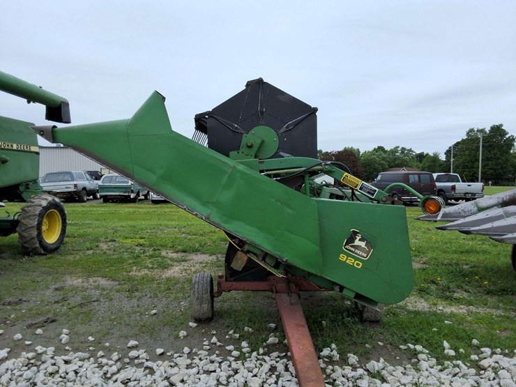 john-deere-920-image-2