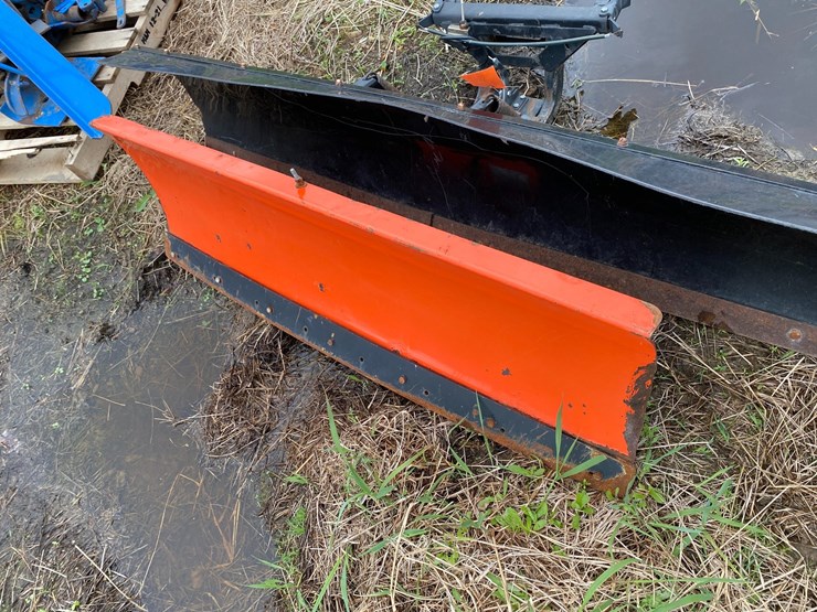 #3520-•-(2)-snow-plows-image-2