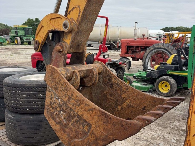 deere-310-image-23