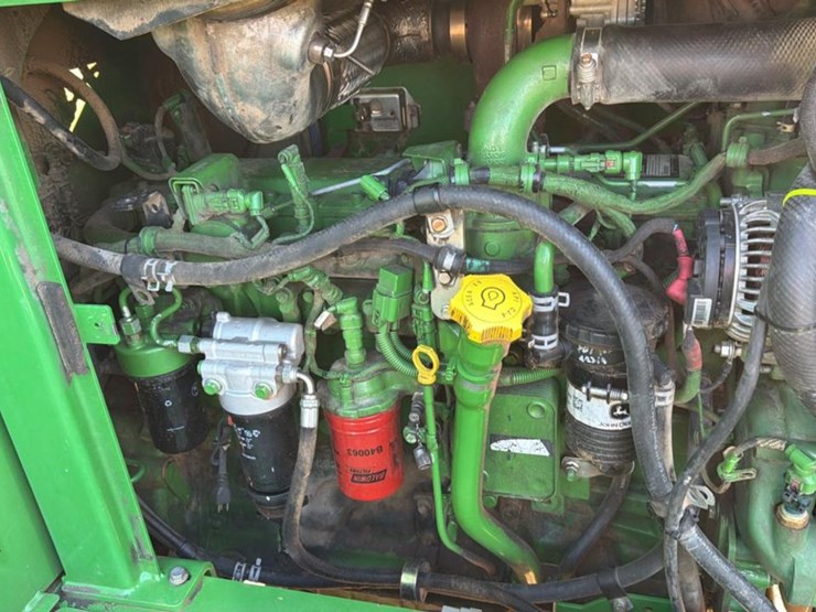 2018-deere-437e-image-37
