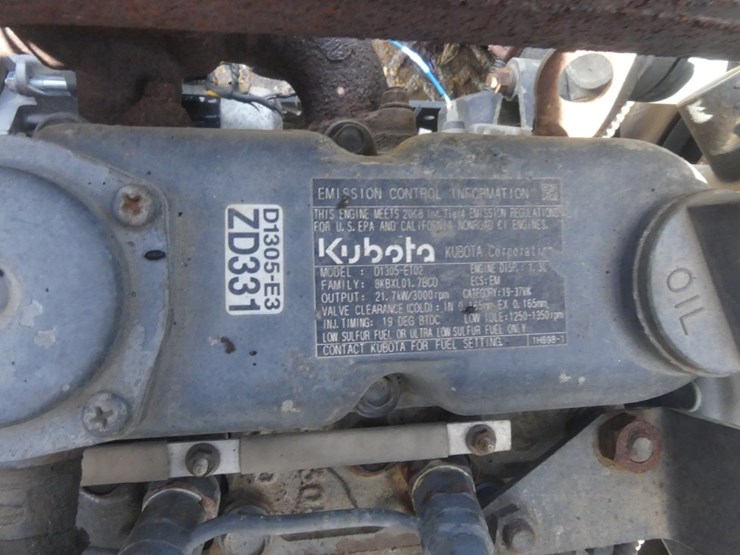 kubota-zd331-image-5