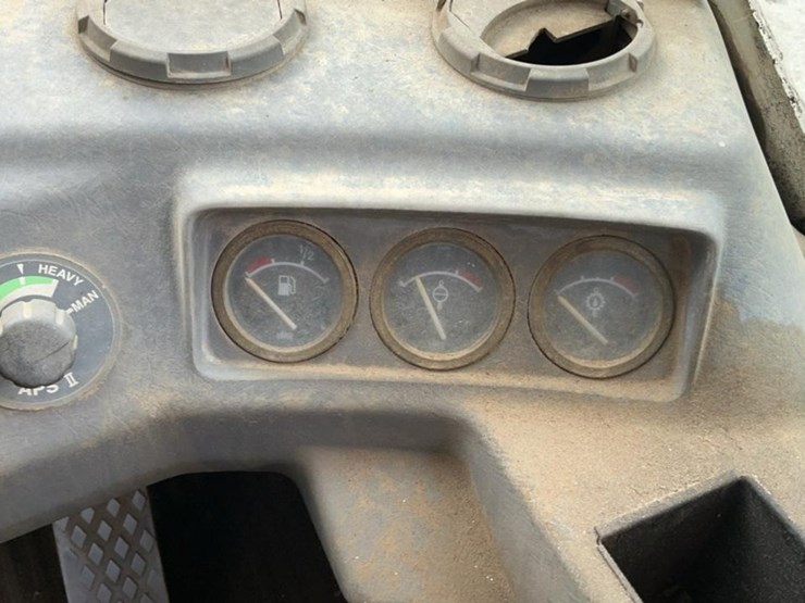 1995-volvo-l120-image-29