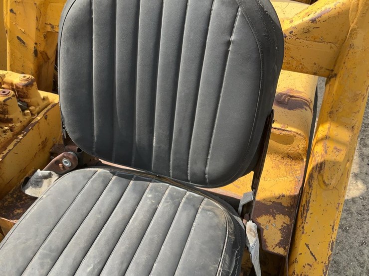 caterpillar-621-image-16