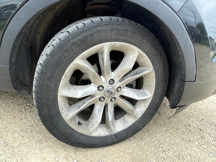 2011-ford-explorer-limited-image-76