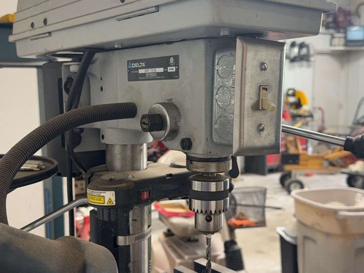 delta-12-inch-drill-press-with-craftsman-6-inch-buffer-image-10