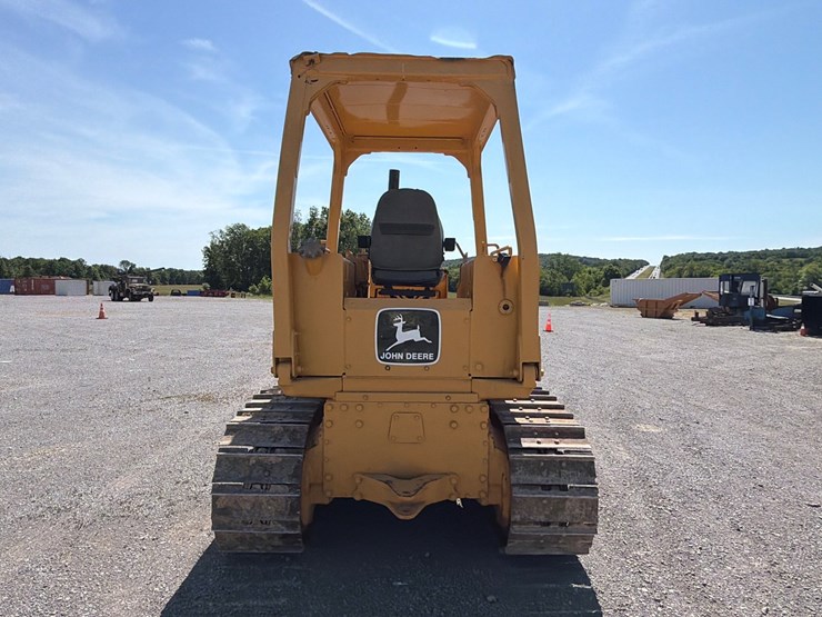 deere-550g-image-5