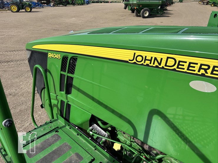 2020-john-deere-r4045-image-55