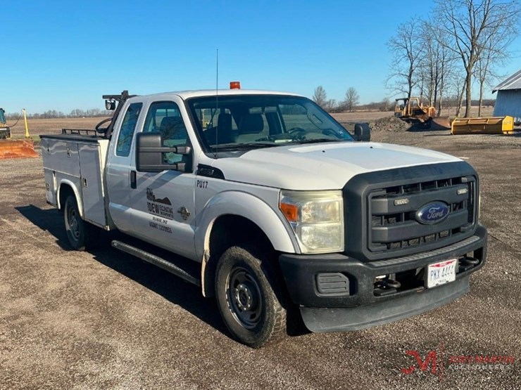 2012-ford-f250-xl-image-1