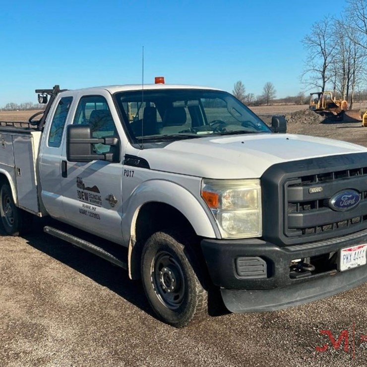 2012 FORD F250 XL