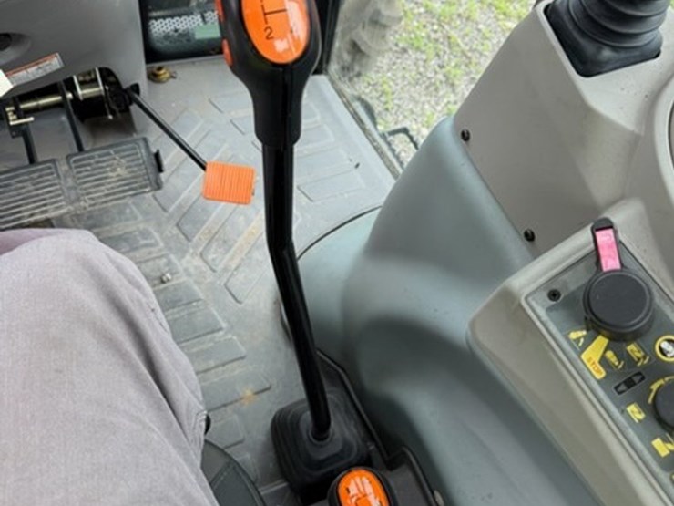 2018-mahindra-9110p-image-52